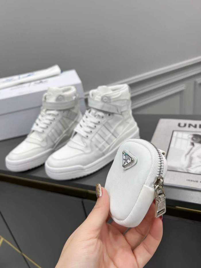 Men and Women P*rada Top Sneakers High CL 20230825-2