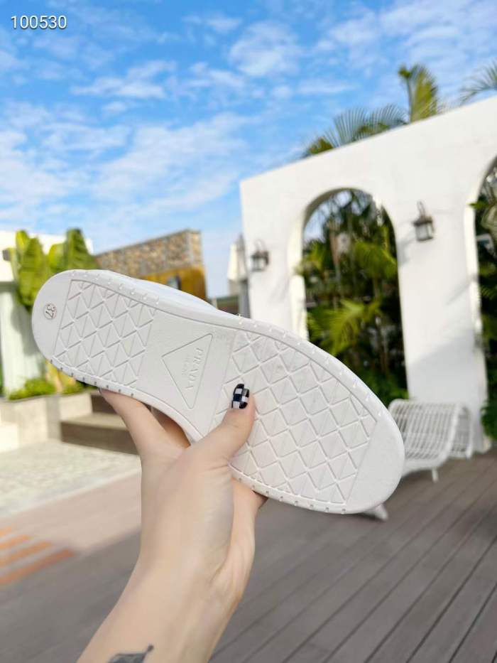 Men and Women P*rada Top Sneakers Low CL 20230825-5