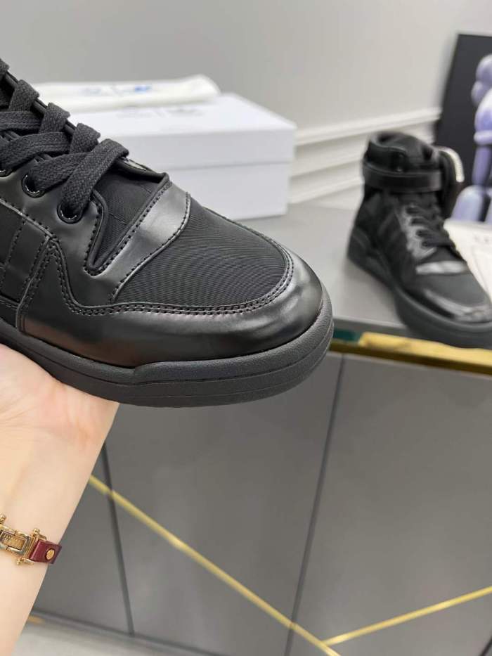 Men and Women P*rada Top Sneakers High CL 20230825-1