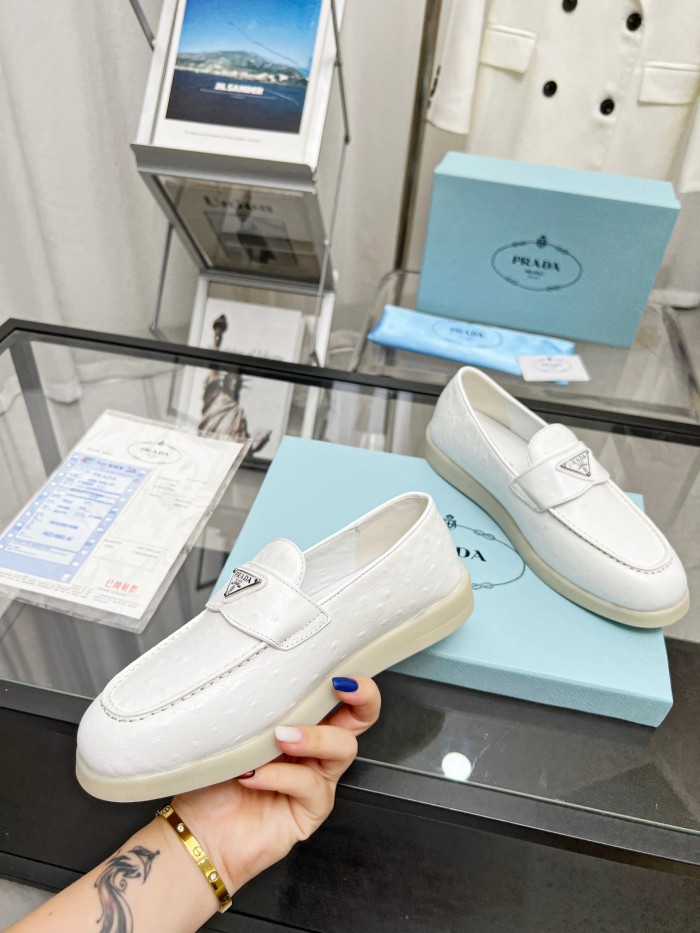 P*rada Top Loafer CL 23030831-91