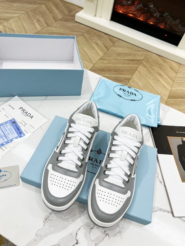 P*rada Top Sneakers Low CL 20230831-52