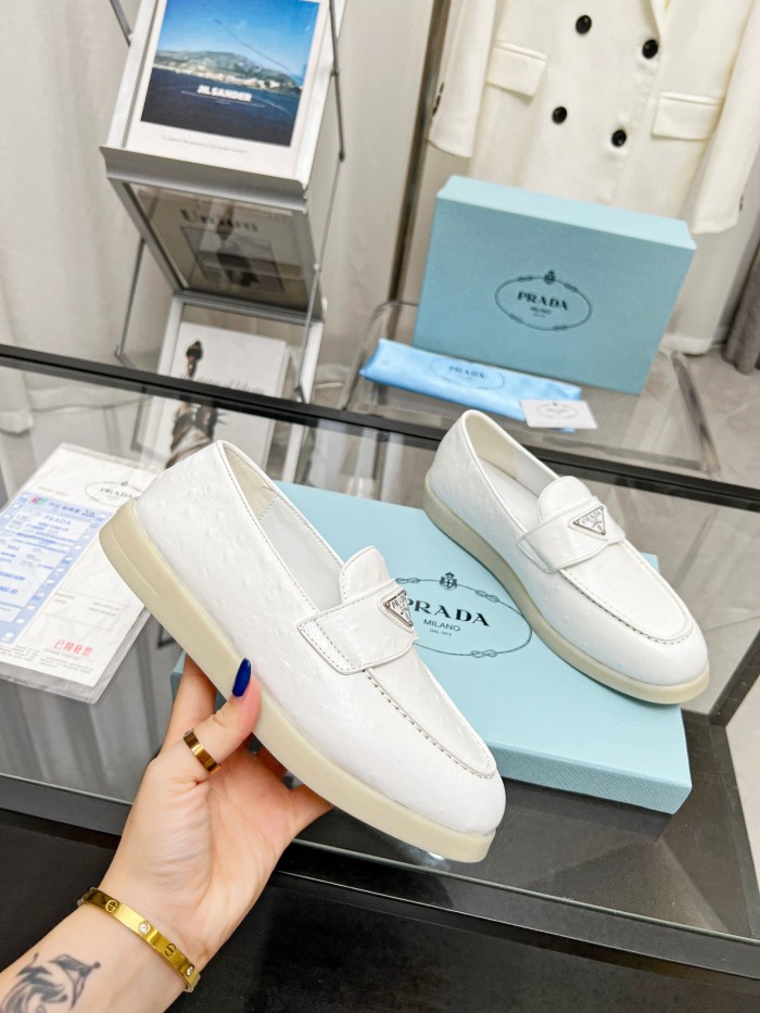P*rada Top Loafer CL 23030831-91