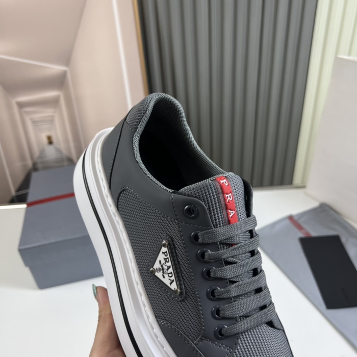 P*rada Top Sneakers Low CL 20230831-42