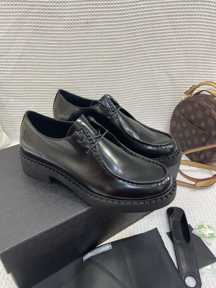 P*rada Top Loafer CL 23030831-14