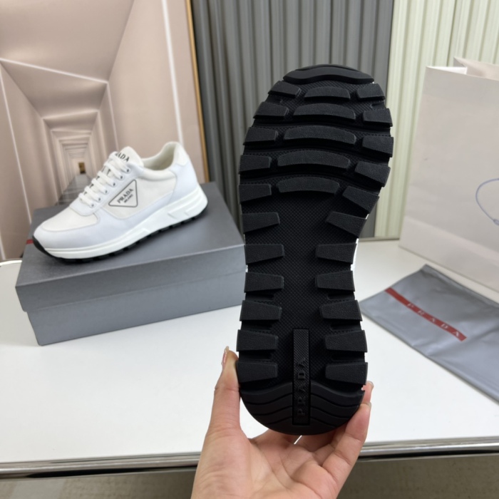 P*rada Top Sneakers Low CL 20230831-22