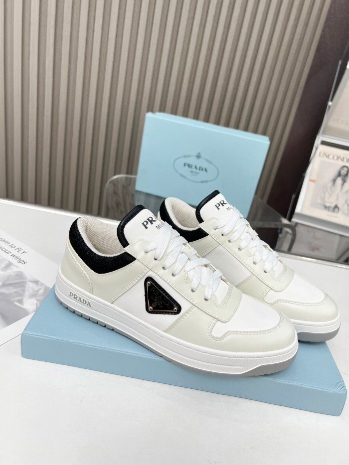 P*rada Top Sneakers Low CL 20230831-72