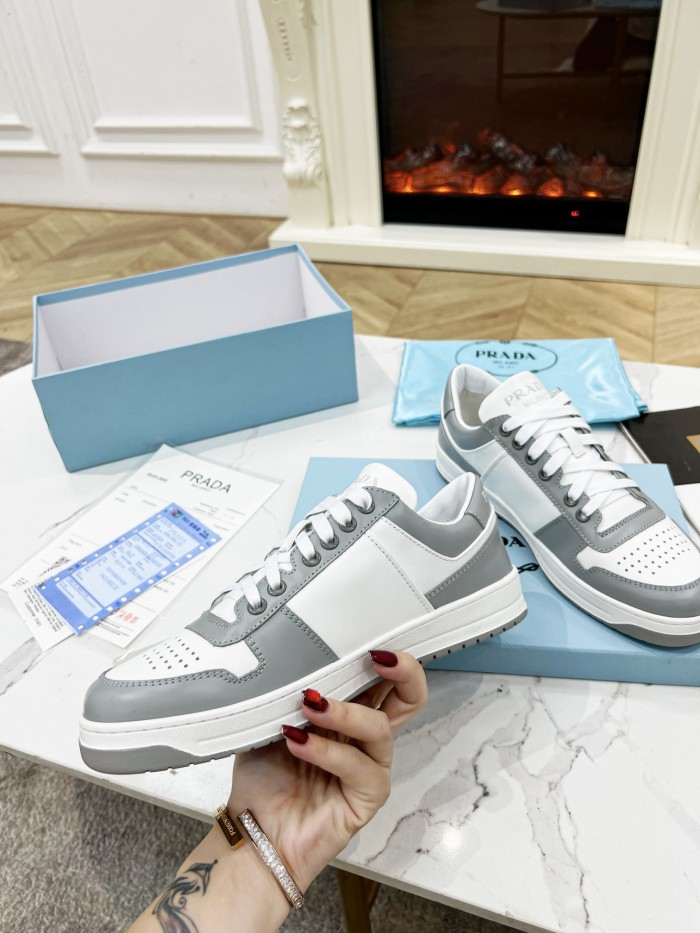 P*rada Top Sneakers Low CL 20230831-52
