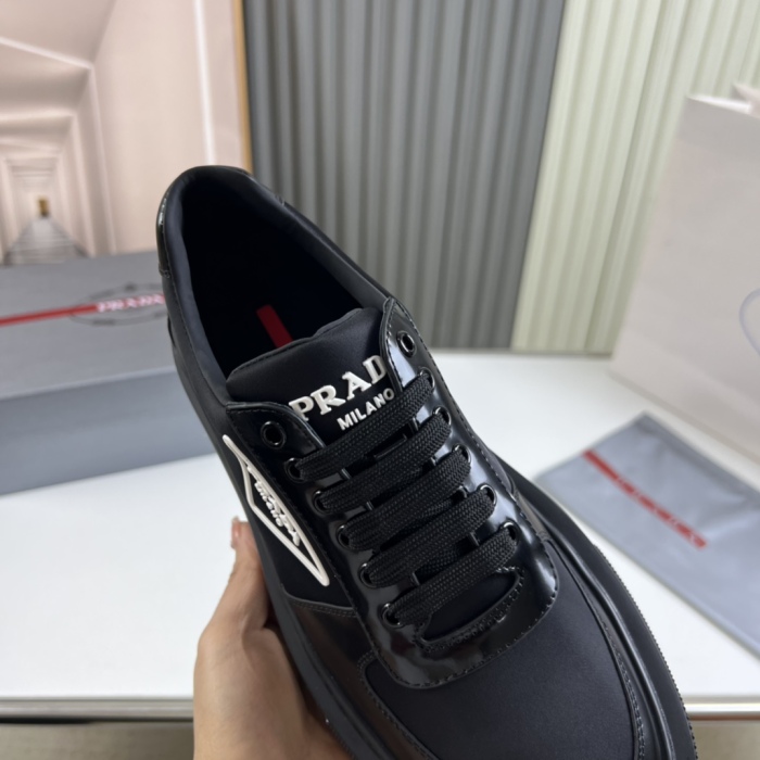 P*rada Top Sneakers Low CL 20230831-48