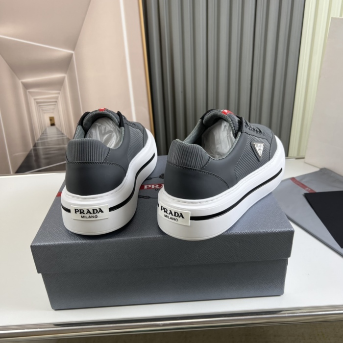 P*rada Top Sneakers Low CL 20230831-42
