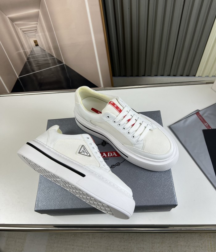 P*rada Top Sneakers Low CL 20230831-41