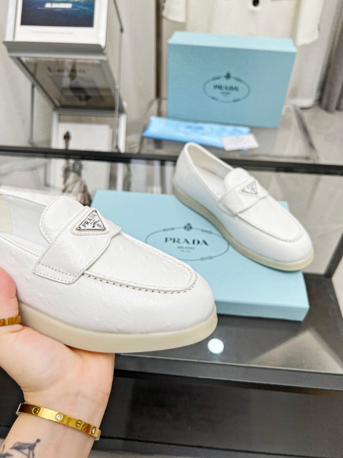P*rada Top Loafer CL 23030831-91