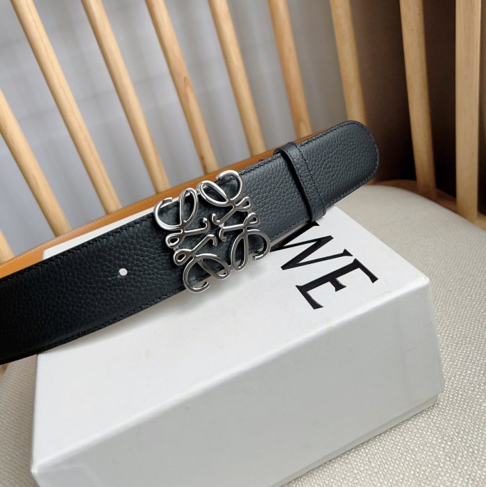L*oewe Top Belts  AT 20230903-78
