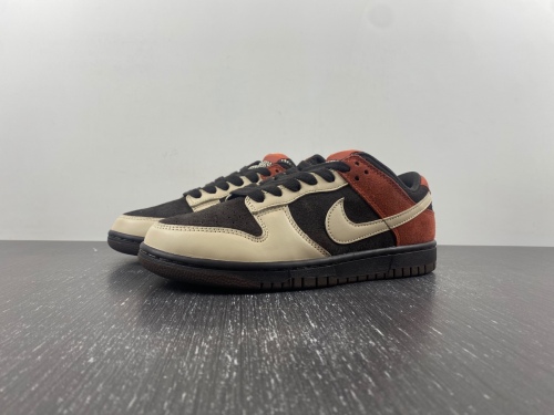 Dunk Low Red Panda FV0395-200