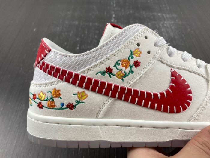 SB Dunk Low Decon N7 Opti Yellow University Red FD6951-700
