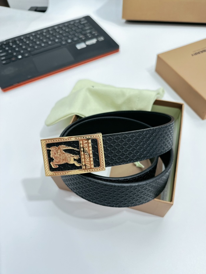 B*urberrry Top Belts  AT 20230905-111