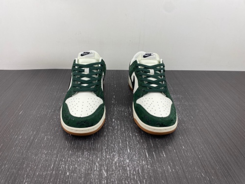 Dunk Low Green Snake FQ8893-397