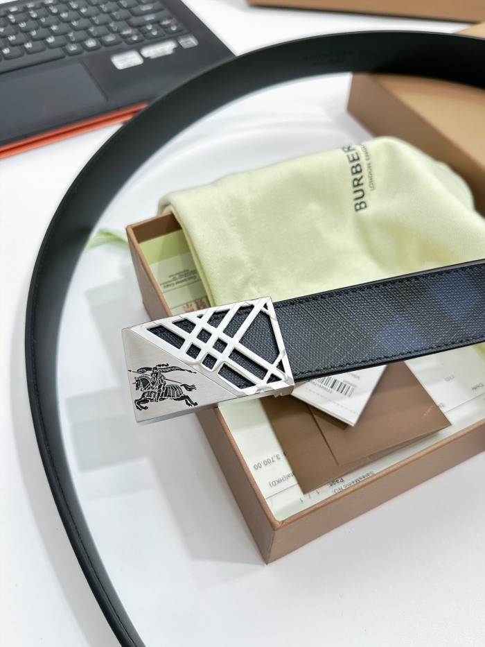 B*urberrry Top Belts  AT 20230905-110