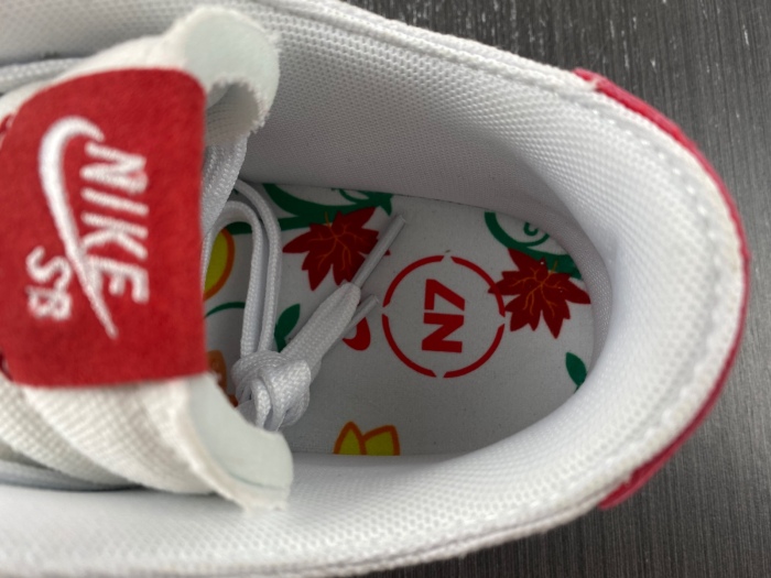 SB Dunk Low Decon N7 Opti Yellow University Red FD6951-700