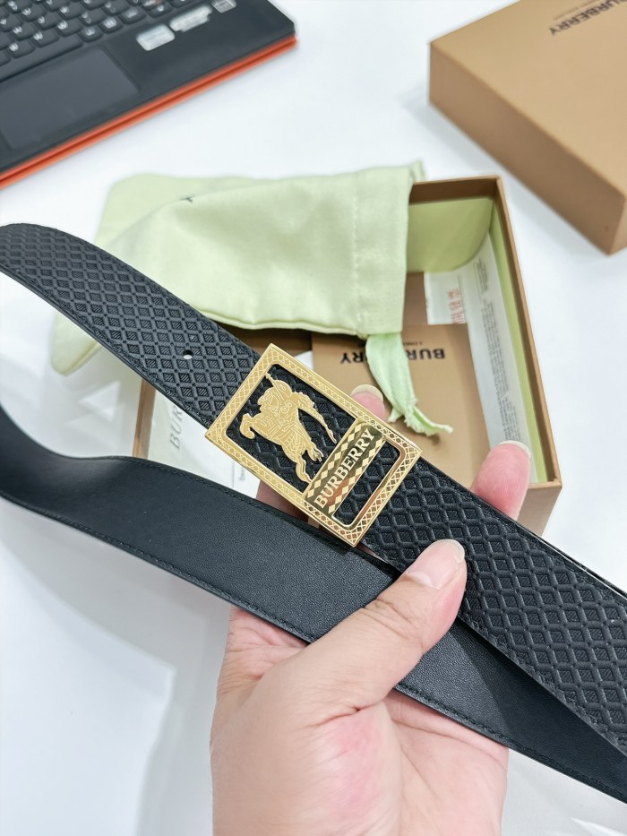 B*urberrry Top Belts  AT 20230905-111