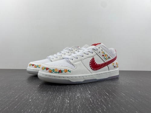 SB Dunk Low Decon N7 Opti Yellow University Red FD6951-700