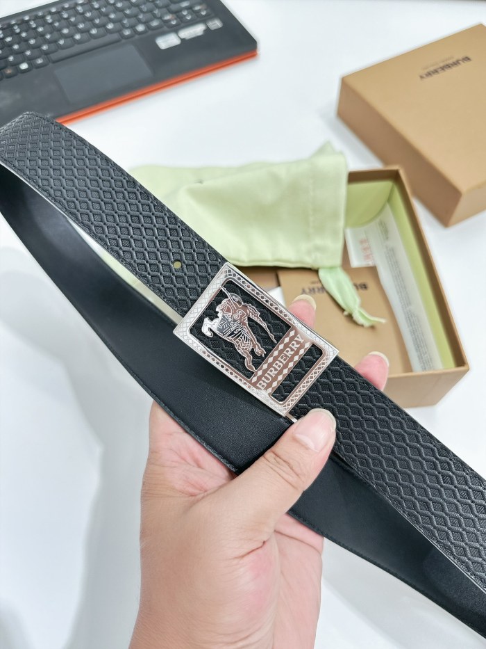B*urberrry Top Belts  AT 20230905-111
