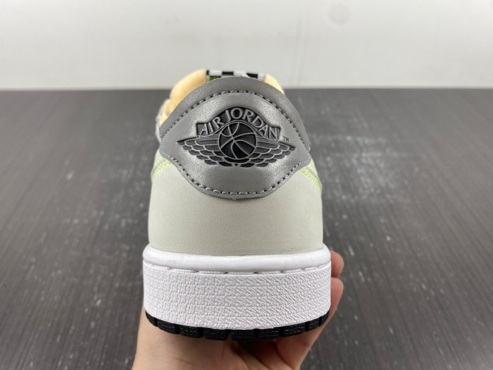 Air Jordan 1 Retro Low White Ghost Green Black  DM7837-103