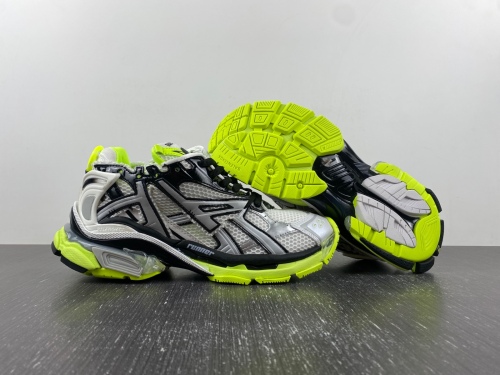 B*alenciaga runner AM 20230905-5