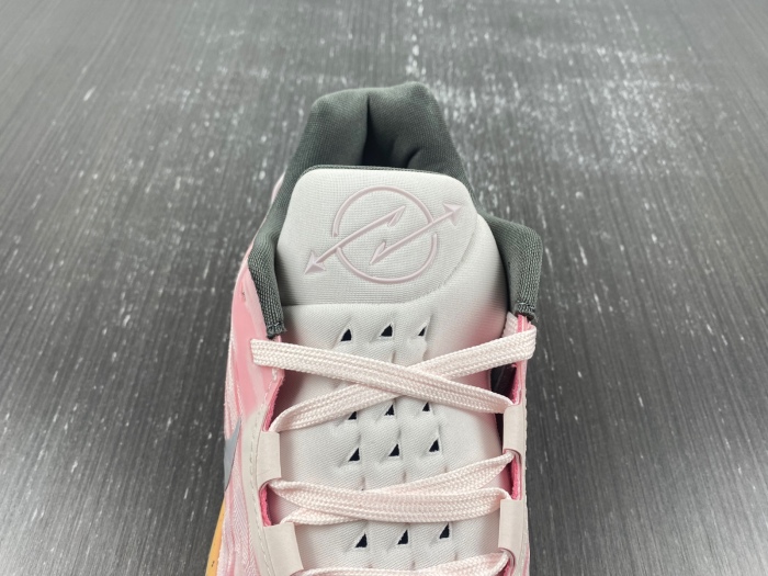 Zoom GT Cut 2 Pearl Pink  DJ6015-602/DJ6013-602