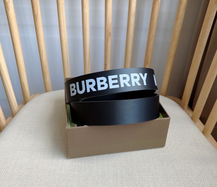 B*urberrry Top Belts  AT 20230906-114