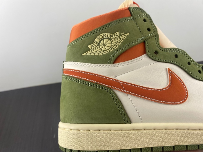 Air Jordan 1 Retro High OG Celadon FB9934-300