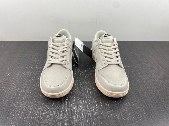 Dunk Low Premium Light Orewood Brown DZ2538-100