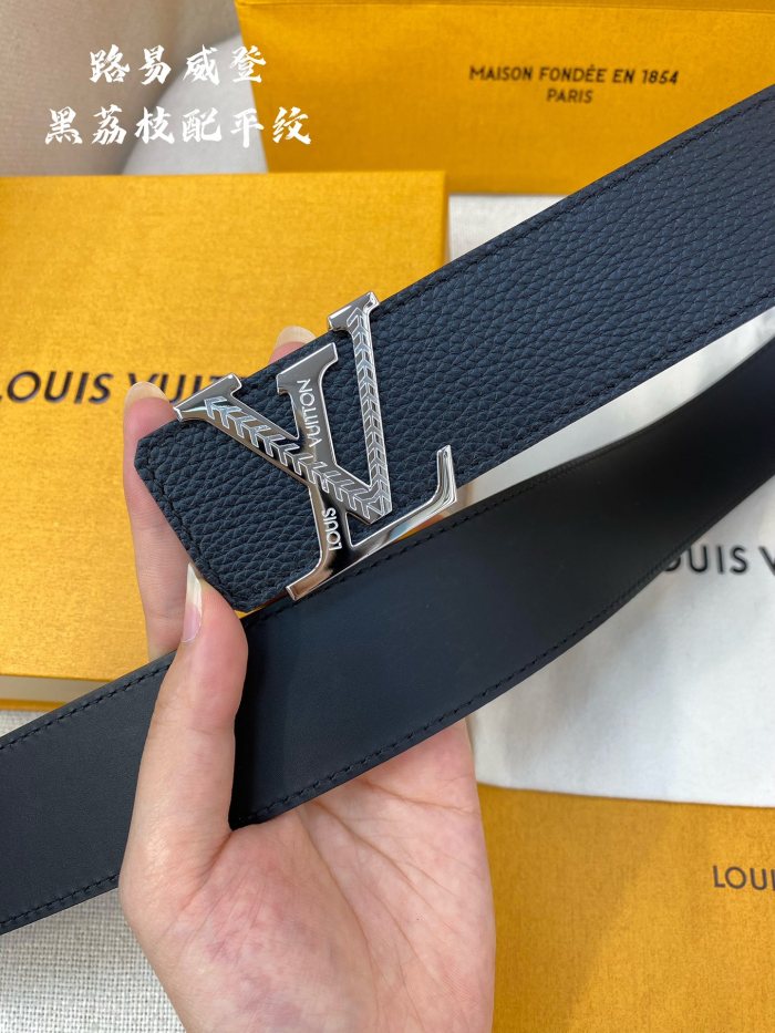 L*ouis V*uitton Top Belts  AT 20230909-80