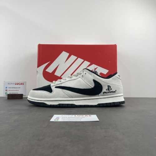 Dunk LowTravis Scott CU1726-999