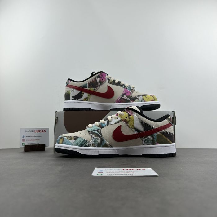 SB Dunk Low Paris  308270-111