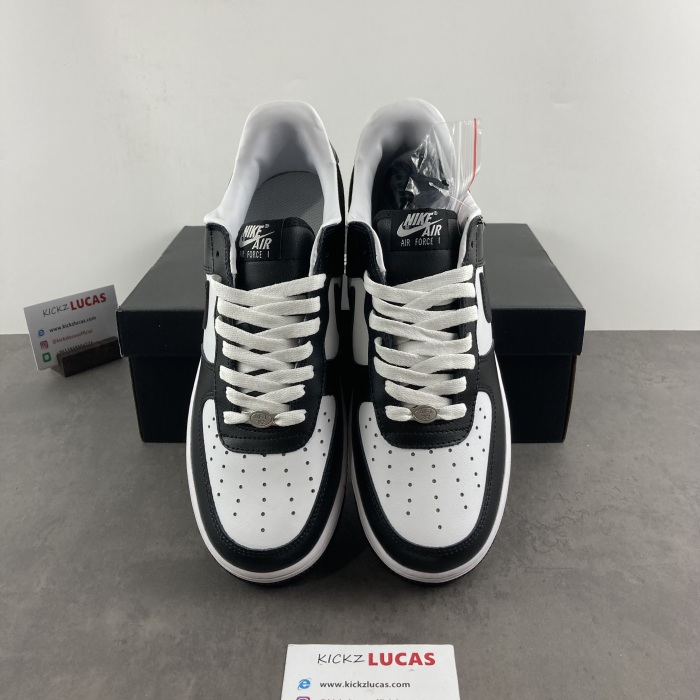 Terror Squad x Air Force 1 Low Panda FJ5756-100