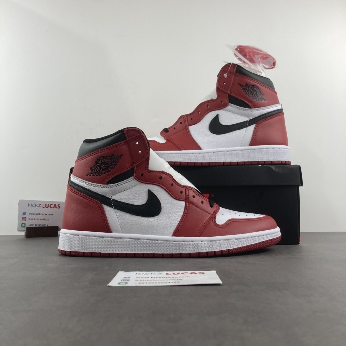 Air Jordan 1 Retro Chicago  555088-101
