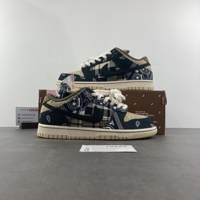 Travis Scott x Nike SB Dunk Low CT5053-001