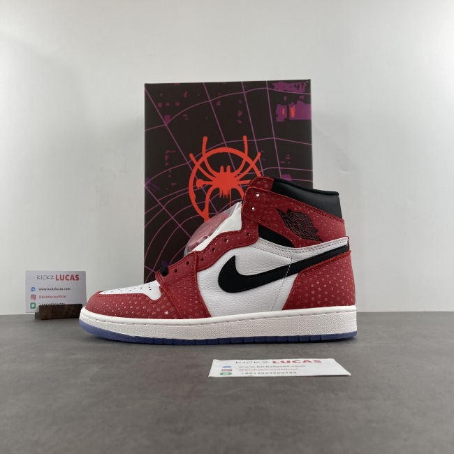 Air Jordan 1 Retro High Spider-Man Origin Story  555088-602
