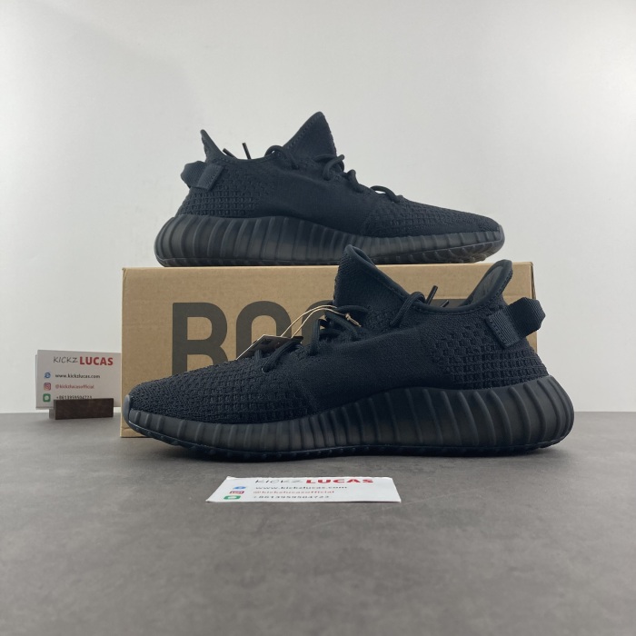 Yeezy Boost 350 V2 Onyx HQ4540