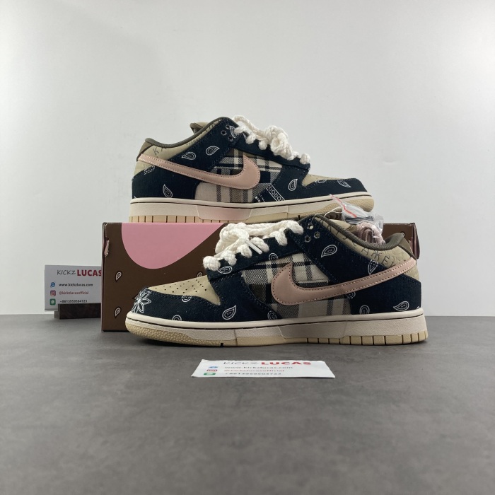 Travis Scott x Nike SB Dunk Low CT5053-001