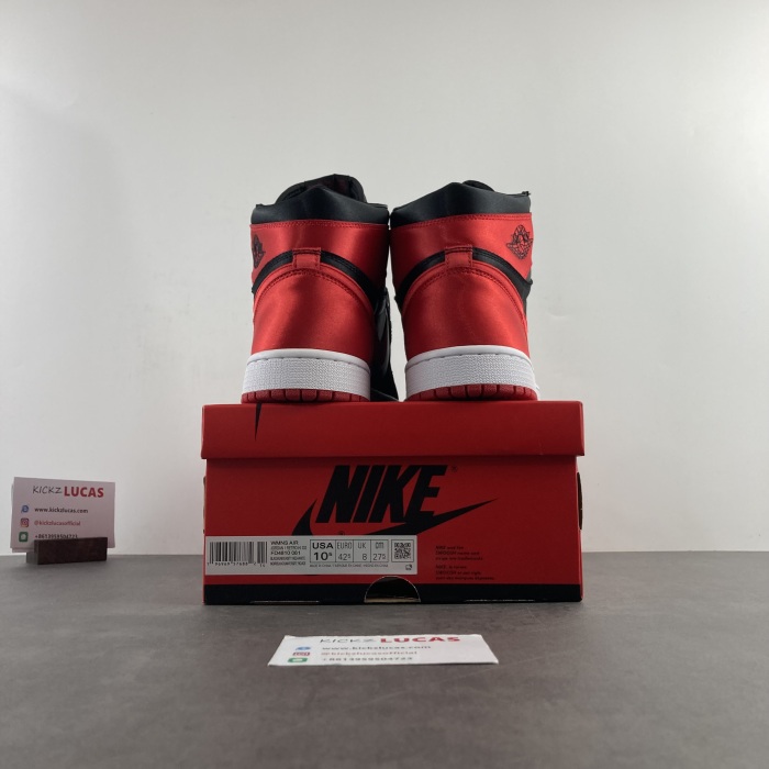 Air Jordan 1 Retro High OG Satin Bred  FD4810-061