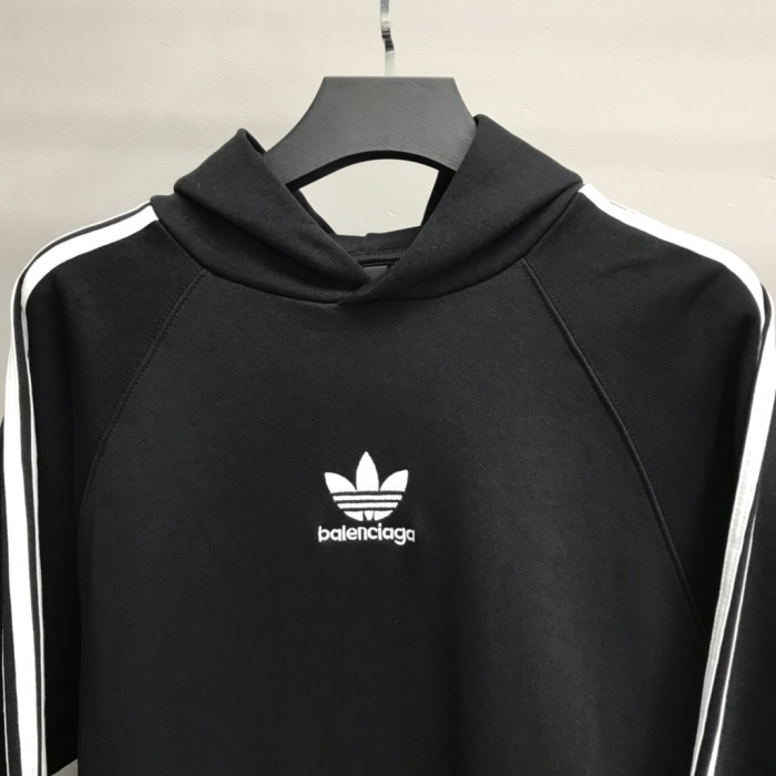 B*alenciaga  Hoodies Top Quality DSX 20231009-32