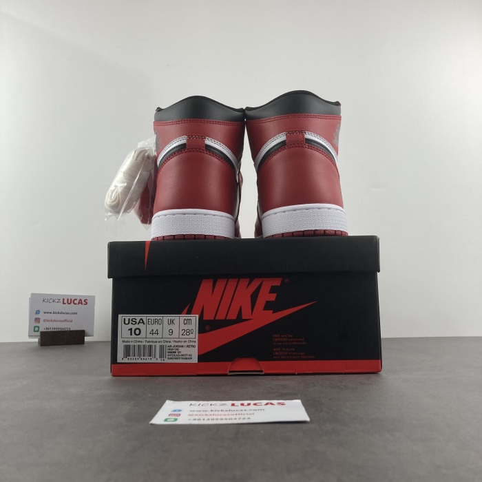 Air Jordan 1 Retro Chicago  555088-101