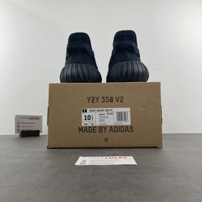 Yeezy Boost 350 V2 Onyx HQ4540