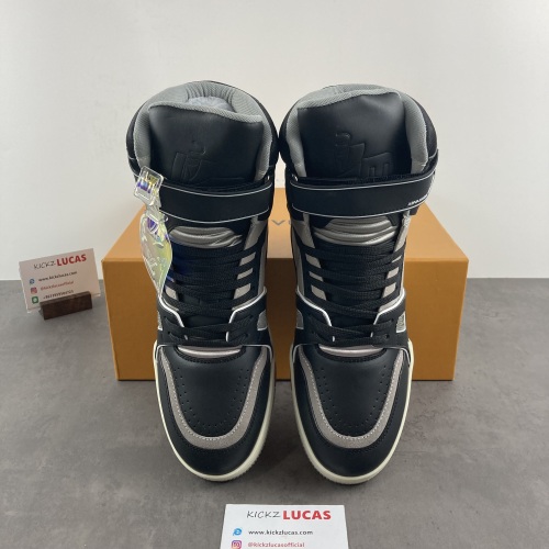 Men Women L*ouis V*uitton Top Sneaker High RR20231009-3