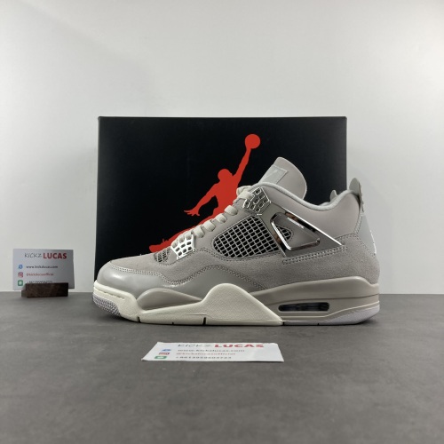 Air Jordan 4 Retro Frozen Moments  AQ9129-001