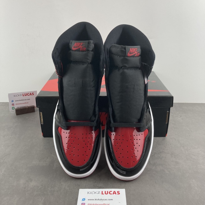 Air Jordan 1 Retro High OG Patent Bred  555088-063