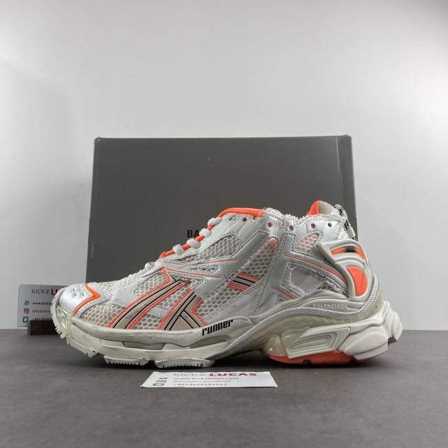 B*alenciaga runner AM221114-5