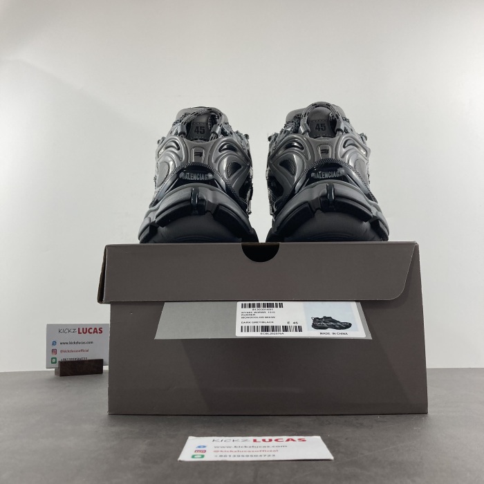 B*alenciaga runner AM 202306119 - 1