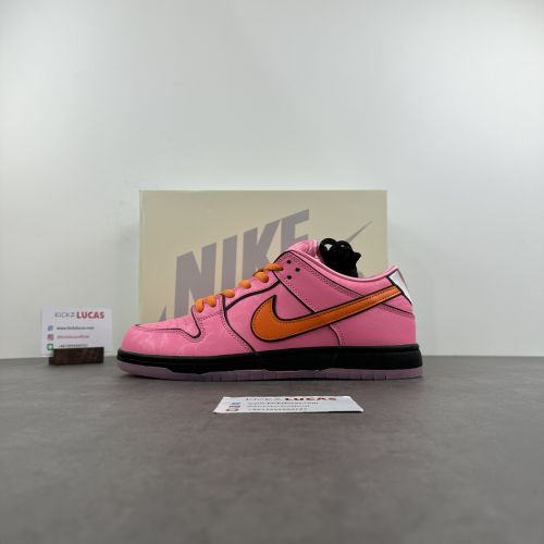 SB Dunk Low The Powerpuff Girls Blossom FD2631-600